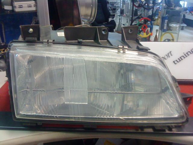 *FARO PEUGEOT 405 GRI, SRI, MI 16, H-4+H-1 DR. 61194 VALEO